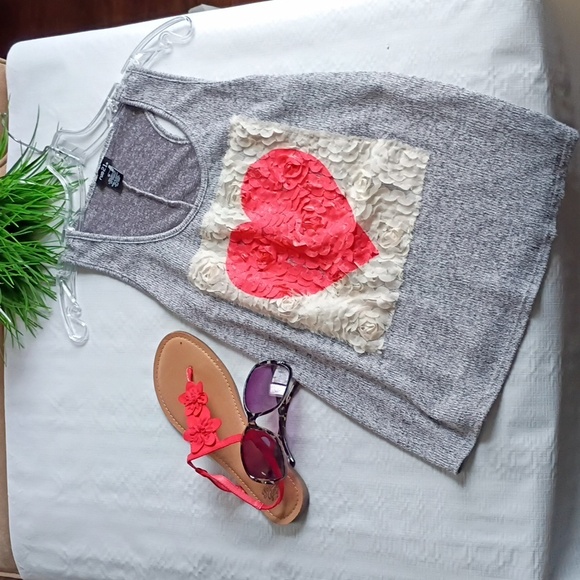 Rue21 Gray Tank Top with Red Heart Design - Picture 2 of 7